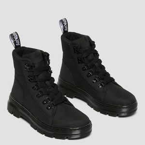 DR MARTENS Womens Combs Poly Casual Boots size 6